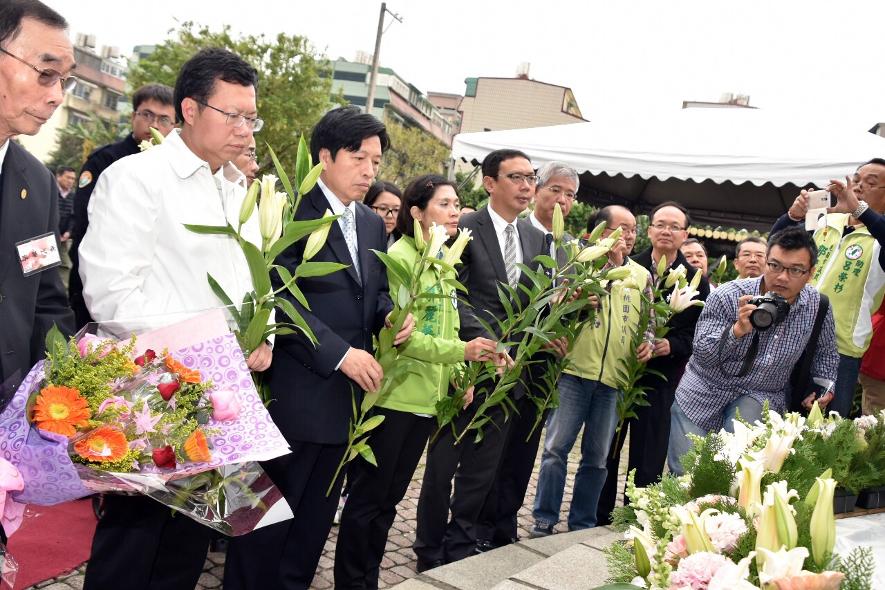 出席二二八事件68周年紀念儀式 鄭市長：記取教訓、珍惜民主 ，威權時代已  結束，個人圖騰崇拜應該停止
