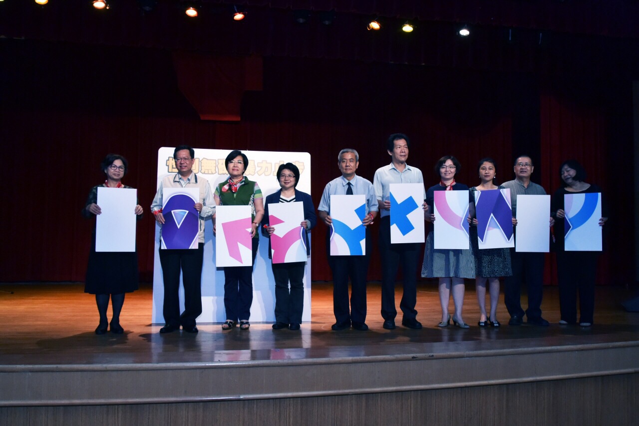 出席勵馨基金會「陰道獨白」巡演  鄭市長：提高性別意識，推動性別平等的覺醒、表達及參與