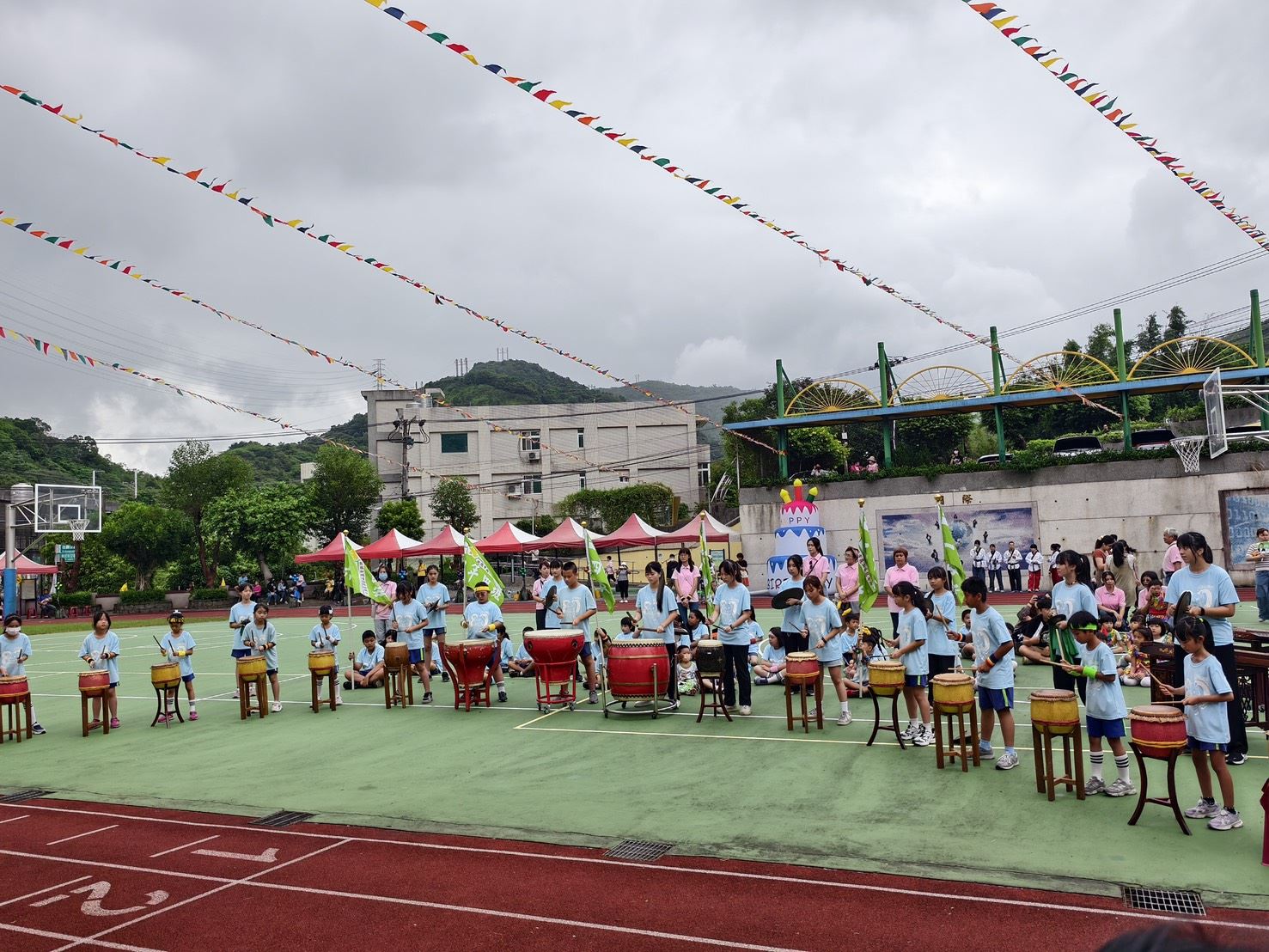 龍壽國小80週年校慶暨親職園遊會