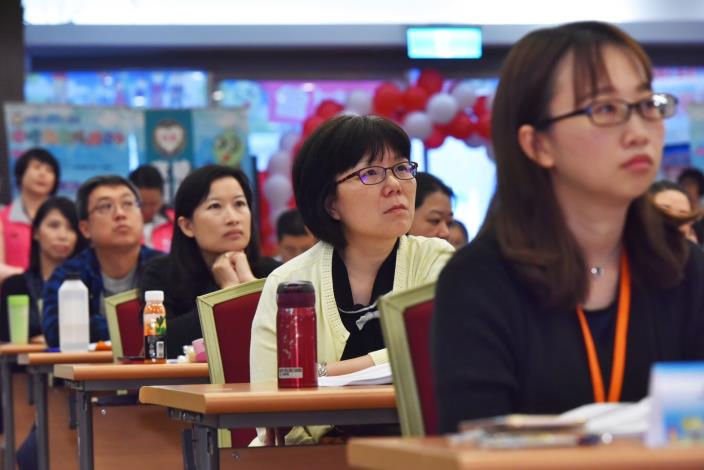 「家庭服務中心服務模式的檢視與前瞻」 國際研討會 鄭市長：透過跨國分享，交流創新家庭服務中心服務模式|