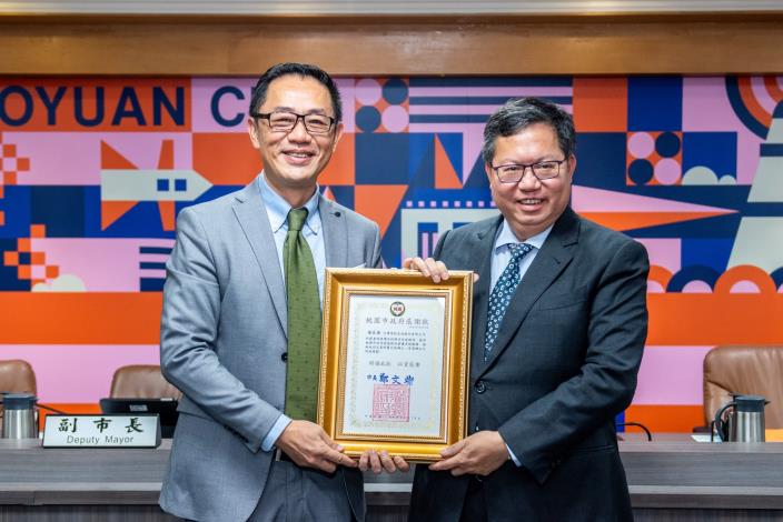 市長頒發感謝狀予台灣思科系統股份有限公司