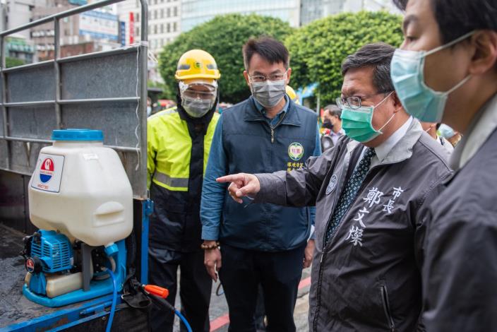 市長瞭解桃園防疫消毒大隊裝備及運作