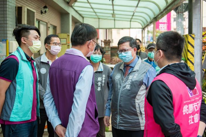 愈健長照中心主任陳敬吾報告機構防疫措施