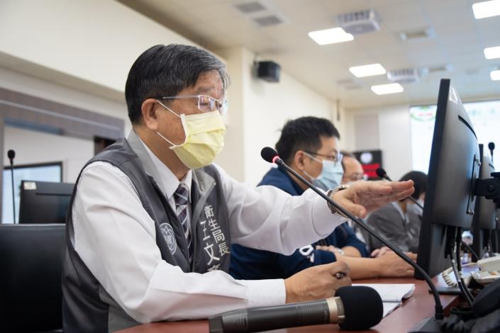 衛生局長王文彥說明當前疫情