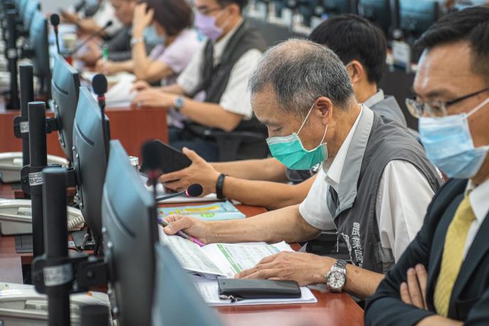 農業局長郭承泉說明中央農業振興方案
