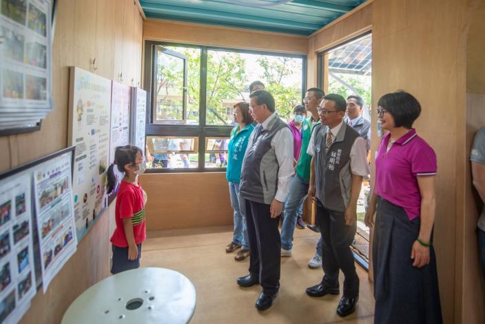 小桃子工坊，規劃窯烤區、木工區及科學區，培養孩子從小養成減碳及自然生態教育