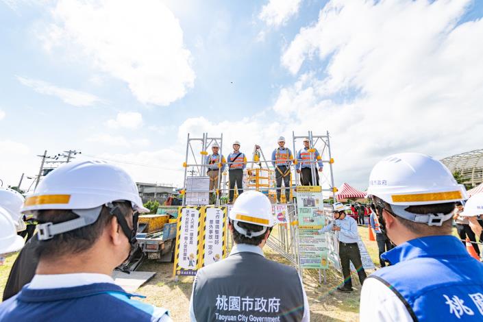 主辦單位進行活動簡報