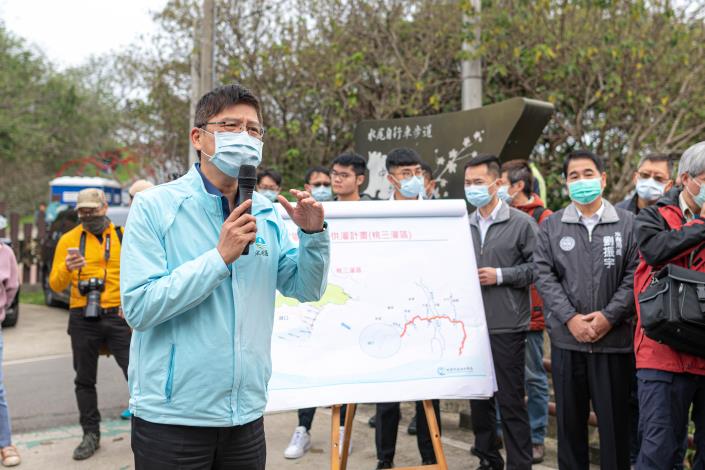 經濟部水利署黃副署長感謝各界的通力合作，共同攜手抗旱，並持續監看水情變化，滾動檢討各項因應措施，讓桃三灌區能夠順利供灌