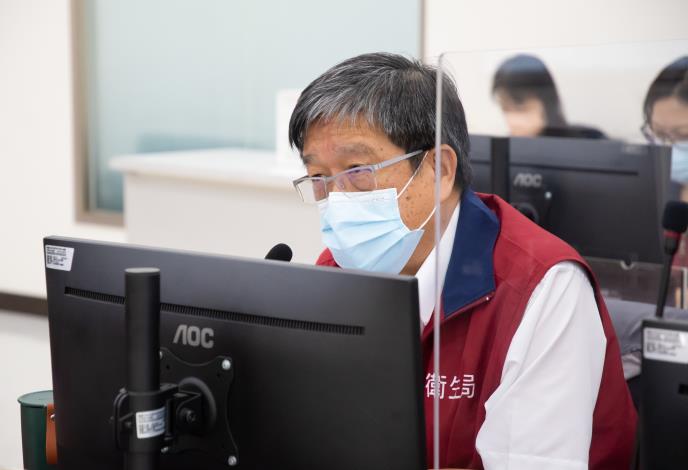 衛生局長王文彥說明疫苗施打規劃
