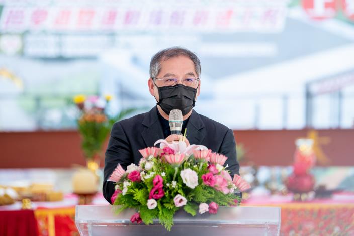 教育部參事葉丁鵬致詞
