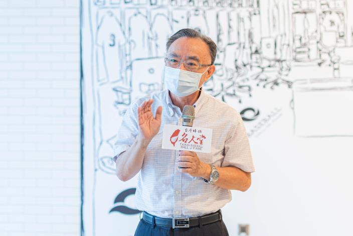 台灣棒球名人堂協會理事長黃瑛坡致詞