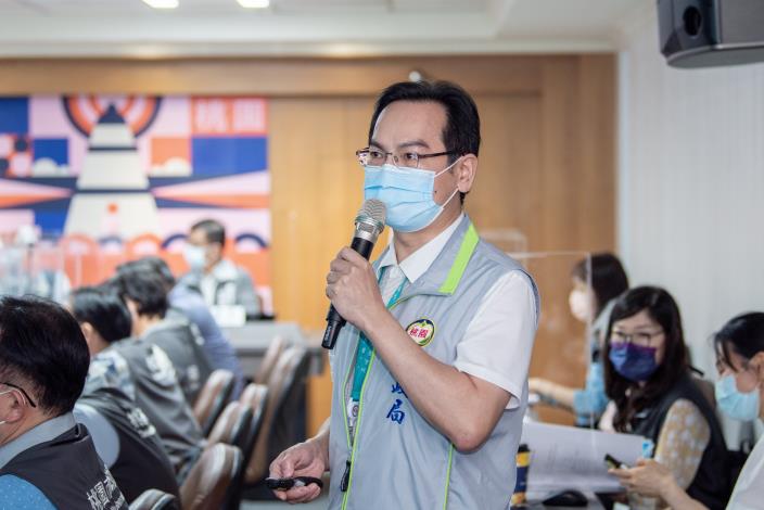 業務單位進行專題報告