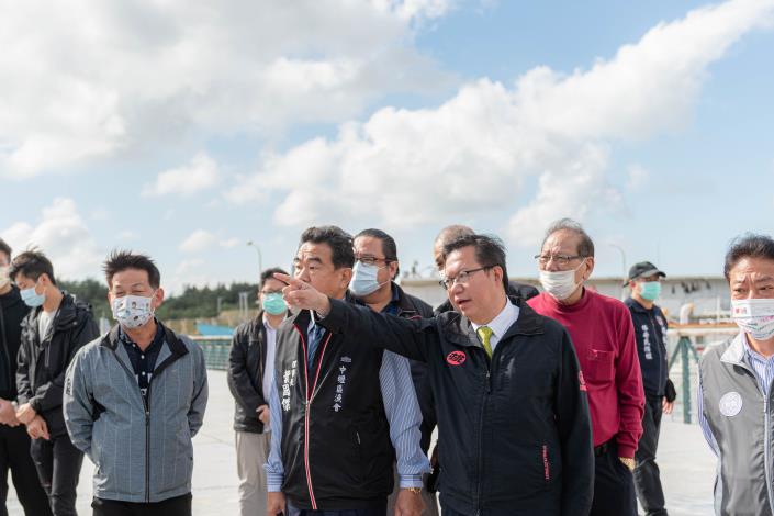 市長現地勘查道路修復前情形