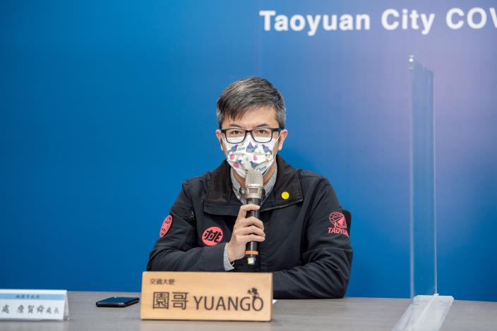 新聞處長詹賀舜說明社區採檢情形