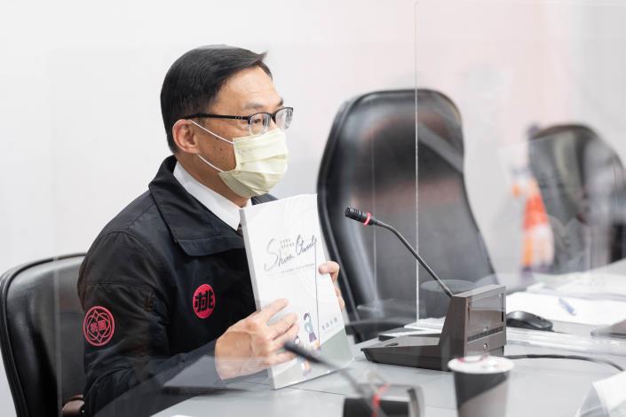 教育局長林明裕表示，本次會議以「Shine Ourself 向世界說我們的故事」為主題，象徵以教育接軌國際