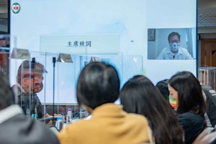 鄭市長表示，請各單位在疫情收尾階段，仍要持續努力各項防疫工作
