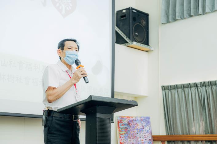 桃園市李林樹社會福利基金會董事長李崇仁肯定新光集團事業成就非凡之際，也能化為他人的祝福
