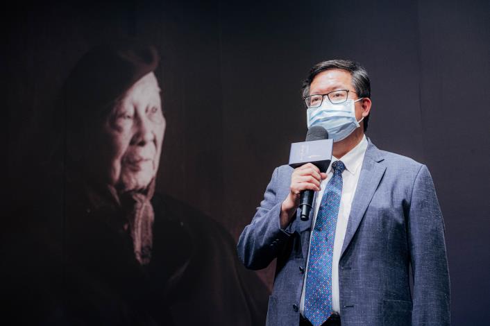 市長期盼透過出版新編全集，傳承鍾老愛台灣、追求自由的精神