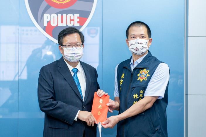 中壢分局偵查隊副隊長林益生代表受獎