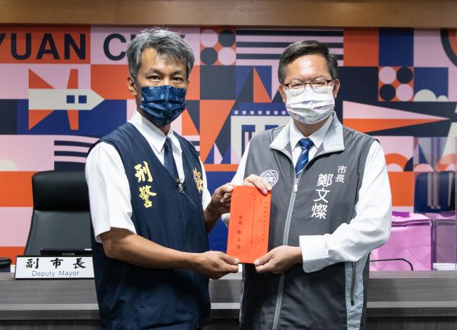 鄭市長表示，龍潭分局與楊梅分局，在8月一共破獲3起毒品犯罪，表現值得肯定