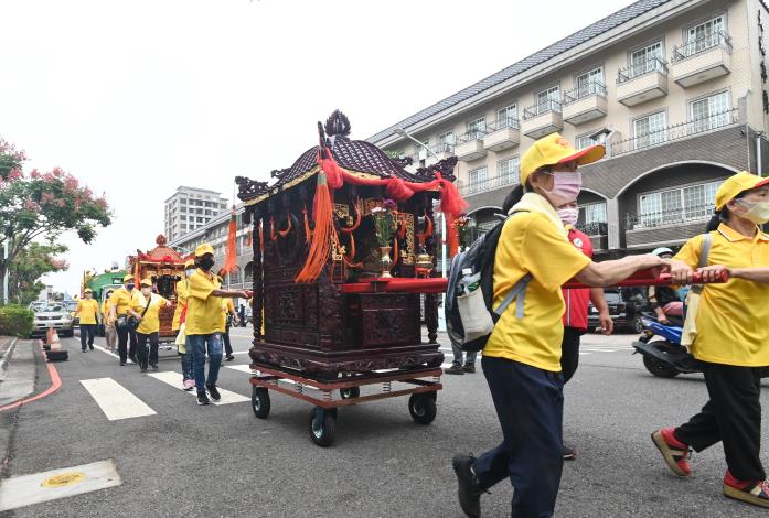 平鎮區鎮安宮130週年慶舉辦祈福繞境活動