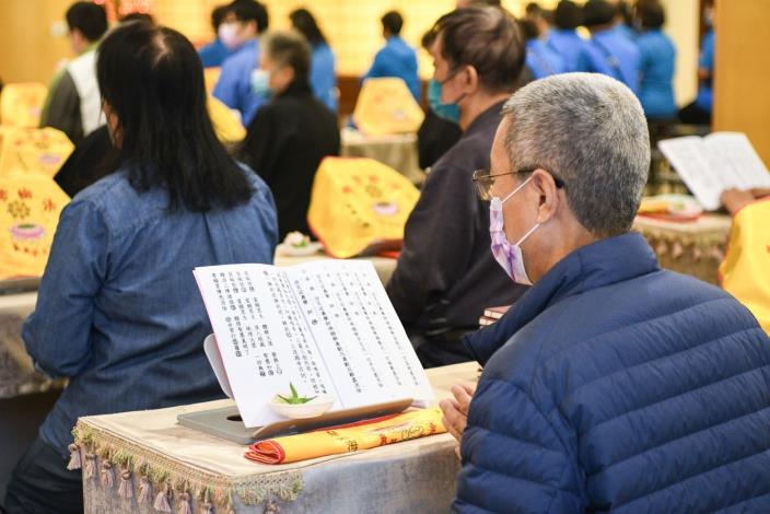 同修蓮友們共同祈福