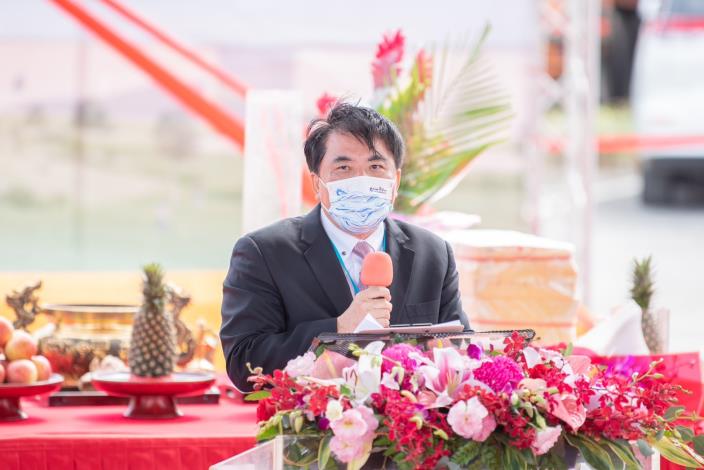 海大校長許泰文感謝各方協助，讓「藻礁暨海洋生態館」克服缺工缺料、物價上漲等困難，於今日正式動工