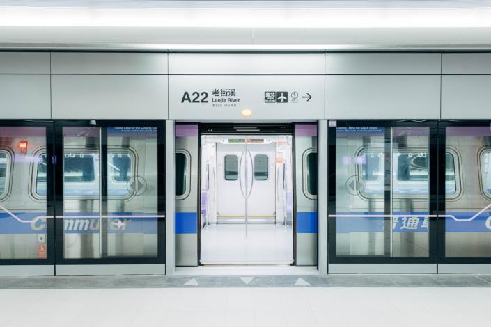 車站各項設施均已就位，正在進行機電系統整合測試