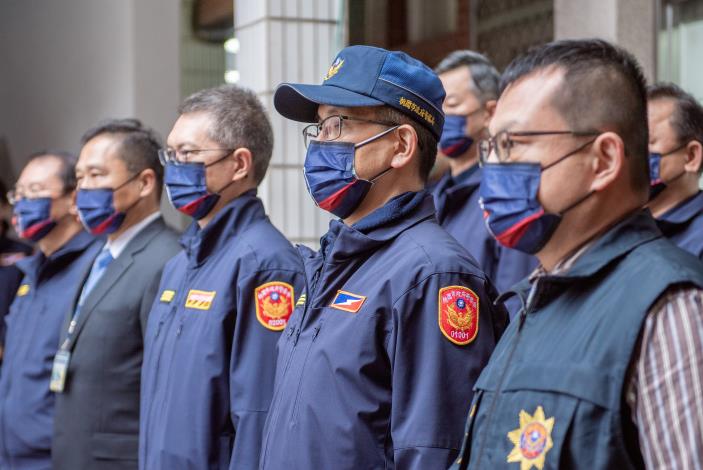 警察同仁盡心盡力維護地方治安與交通