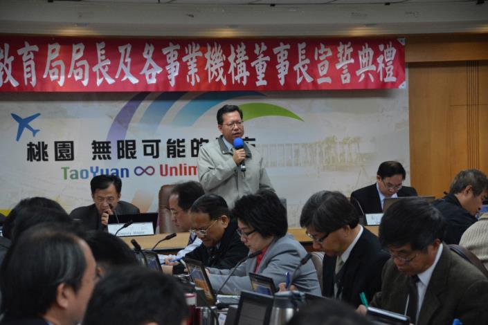 鄭市長：從市民的角度，推動行政管理工作革新