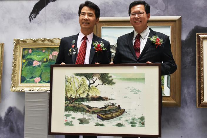 扶輪社藝術創作聯展義賣 鄭市長：展現藝術創作及關懷社會的力量