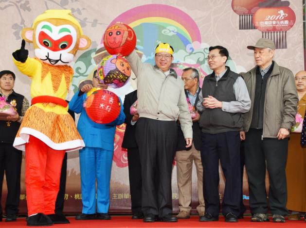 鄭市長：尊重不同宗教及信仰的自由，在台灣燈會中設置「宗教祈福燈區」，祈求國運昌隆、民眾平安