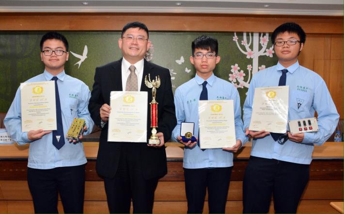 鄭市長接見光啟高中獲俄羅斯莫斯科阿基米德國際發明展師生，肯定優異表現