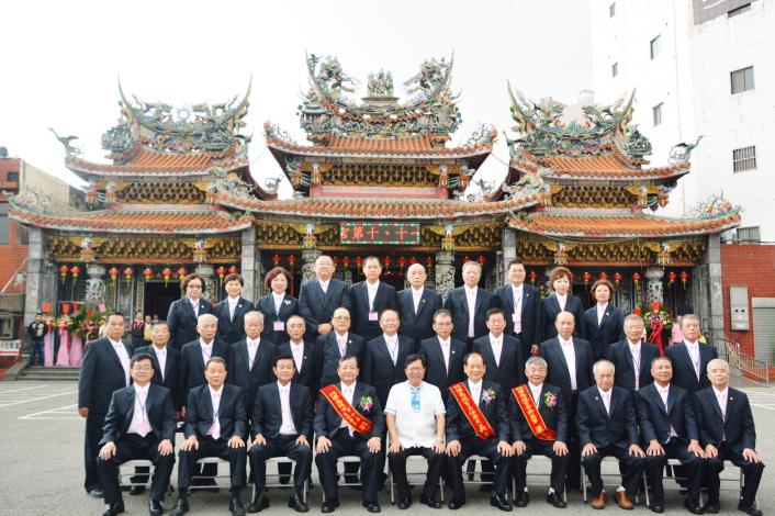 慈護宮第10、11屆主委交接暨委員監事宣誓就職典禮 鄭市長：積極推動北桃園交通建設 祈求桃園媽讓地方平安大發展