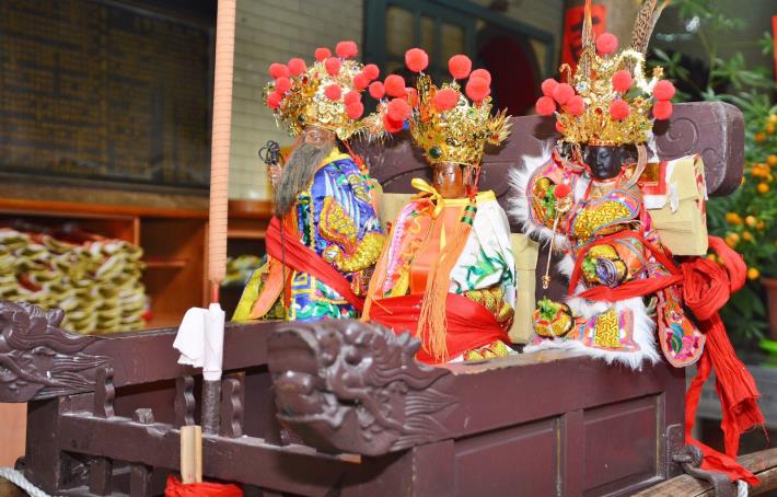 貴文宮「九府王爺、媽祖娘娘暨眾神明遶境祈福慶元宵活動」 鄭市長：祈求每個家庭受到照顧，大園建設順利完成