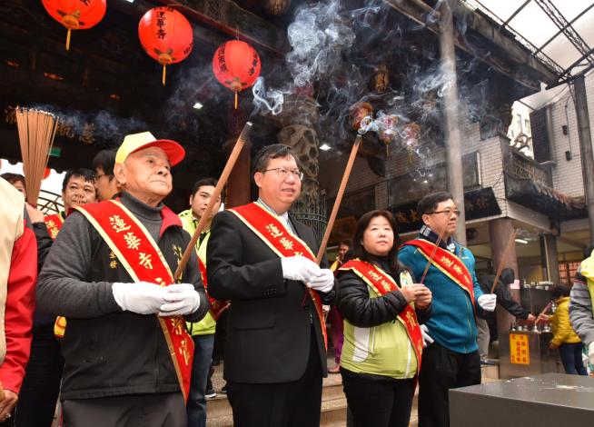 蓮華寺「觀世音菩薩佛誕遶境祈福」 鄭市長：祈求保佑桃園平安進步