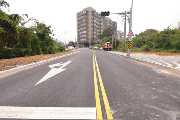 八德區茄苳路拓寬改善完工通車 鄭市長：打開多年瓶頸，提升市民用路權益||