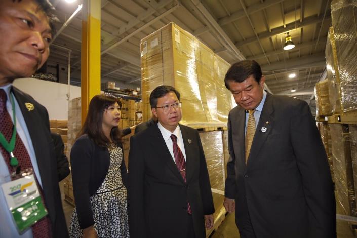 參訪中華航空北美總部及美洲貨運中心 鄭市長：支持拓展海外業務，增加台美雙邊經貿
