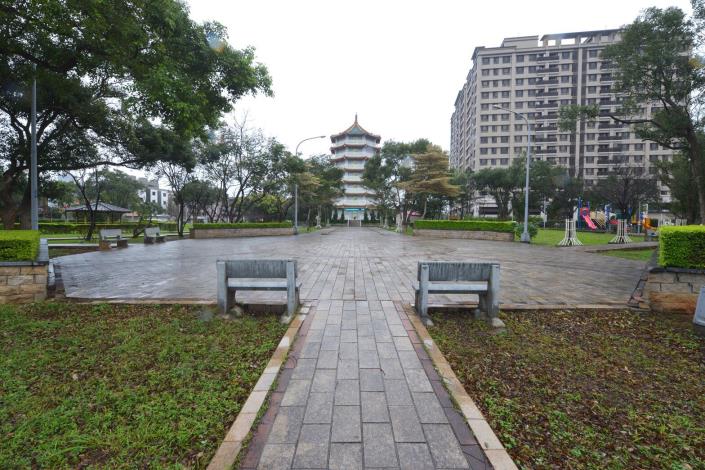 民俗文化公園天幕工程開工動土 鄭市長：預計107年4月底前完工，晴雨都方便使用