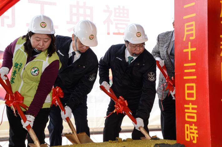 鄭市長：設置蔬菜儲藏設施適時儲存與釋放蔬菜，平穩蔬菜價格
