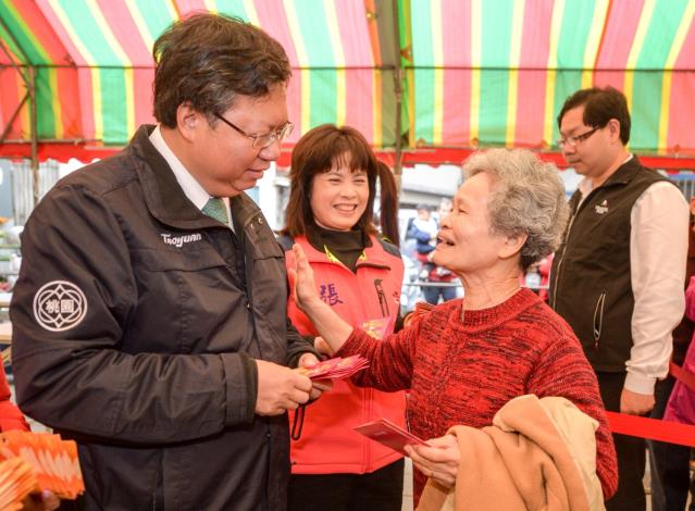 大年初六蘆竹福隆巖、八德廣行宮、桃園清水巖參香 鄭市長祈求桃園建設大進步