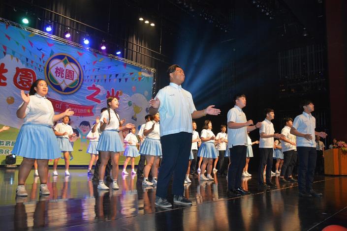 107年桃園之光表揚大會 鄭市長：持續提供學校資源，讓每個孩子的潛力獲得發展