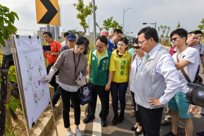 視察桃園市立文青國民中小學預定地 鄭市長：預計109學年度開始招生，打造A7合宜住宅成為高品質生活圈