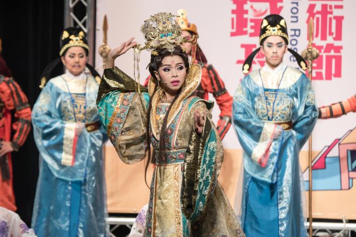 劇團表演
