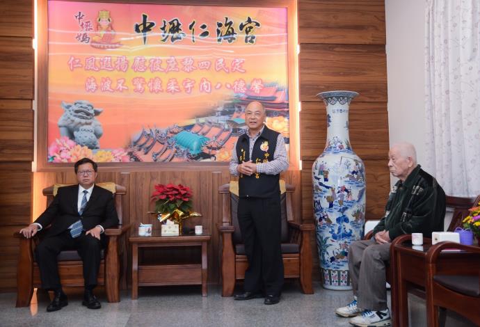 仁海宮董事長李合鑑致詞