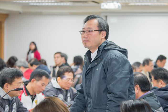 資訊科技局長陳崗熒表示，目前107年提案計畫地方創新類已成功爭取4計畫，而107年提案計畫創新服務類則有6計畫，皆已通過且簽約，將持續觀察試驗成效