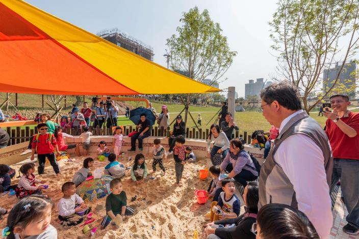 市長視察風禾公園服務性設施使用情況