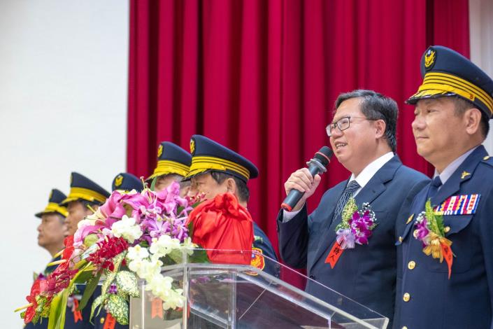 市長致詞肯定警察同仁表現，將持續擴充警察員額，減輕基層員警工作負荷