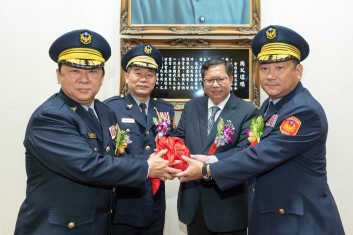 桃園、中壢、楊梅、大園、大溪、龜山、八德、龍潭分局卸新任分局長聯合交接