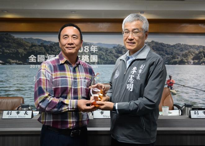 本市江增平先生榮獲行政院農委會水土保持局「108年農村領航獎」